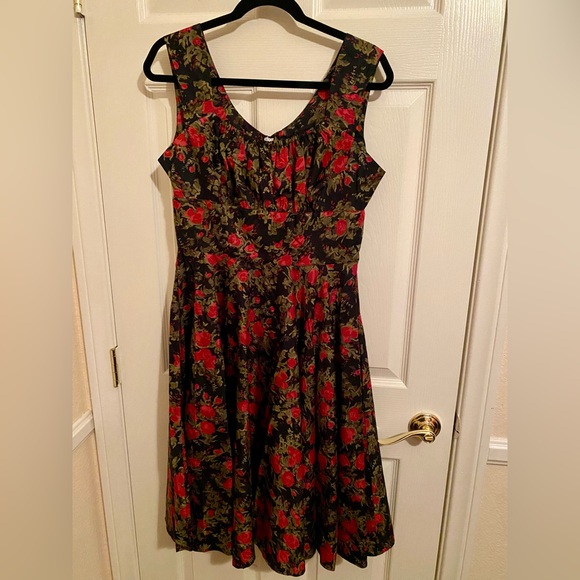 Trashy Diva Norma Jean dress 10 Fairytale Rose. NWT - Picture 1 of 4